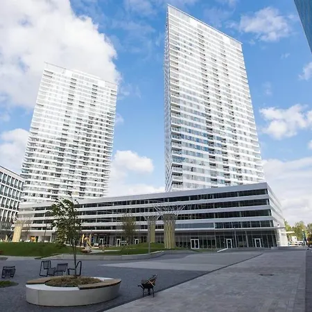 Panorama - Luxury In The Center Of Bratislava, Free Parking, Location Pozsony