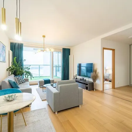 Apartmán Panorama - Luxury In The Center Of Bratislava, Free Parking, Location