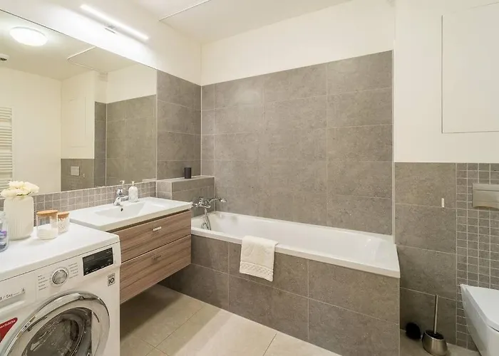 Panorama - Luxury In The Center Of Bratislava, Free Parking, Location Апартаменты