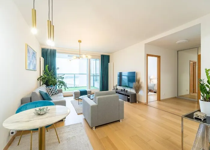Apartmán Panorama - Luxury In The Center Of Bratislava, Free Parking, Location