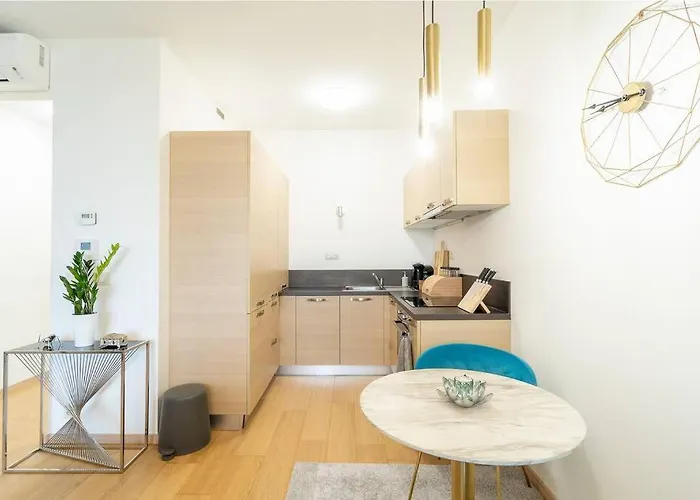 Apartmán Panorama - Luxury In The Center Of Bratislava, Free Parking, Location *