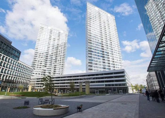 Panorama - Luxury In The Center Of Bratislava, Free Parking, Location Pozsony